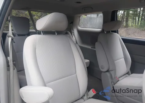 2019 Kia Sedona L из США, поврежденный, VIN KNDMA5C10K6535491